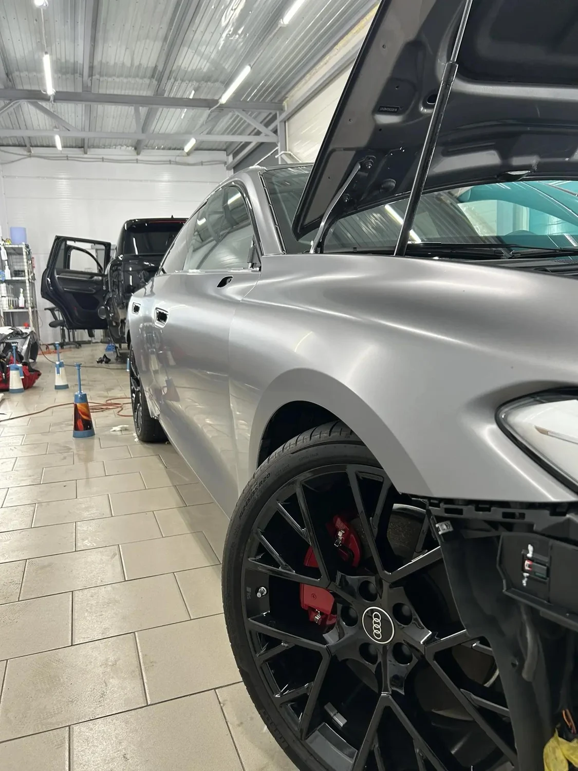 Mercedes-Benz. Оклейка в защитную матовую плёнку.